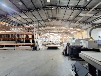 Galpão/Depósito/Armazém à venda, 2298m² no São Sebastião, Contagem