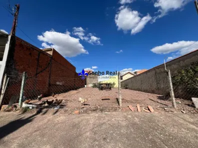 Lote/Terreno à venda, 250m² no Monte Líbano, Piracicaba
