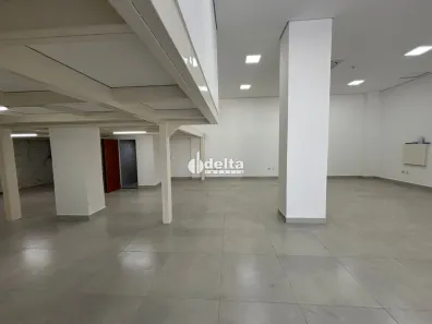 Ponto Comercial para alugar, 280m² no Tibery, Uberlândia