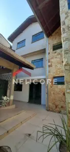 Sobrado com 4 Quartos à venda, 272m² no Vila Bocaina, Mauá