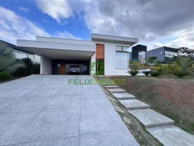 Casa com 3 Quartos para alugar, 282m² no Gran Royalle, Lagoa Santa