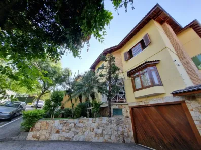 Sobrado com 4 Quartos à venda, 450m² no Vila Albertina, São Paulo
