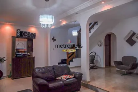 Sobrado com 4 Quartos à venda, 235m² no Jardim Maria Adelaide, São Bernardo do Campo