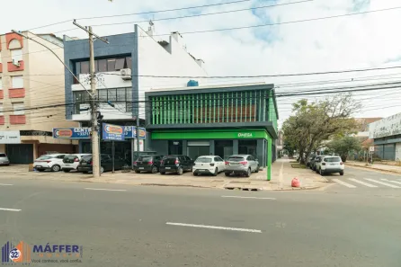Prédio Comercial com 6 Quartos à venda, 452m² no Navegantes, Porto Alegre