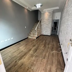 Casa com 2 Quartos para alugar, 125m² no Vila Miriam, São Paulo