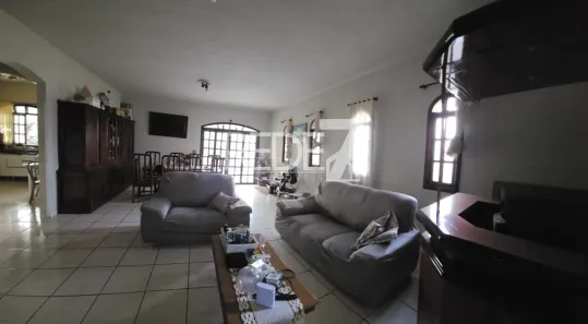 Casa de Condomínio com 4 Quartos para venda ou aluguel, 370m² no Parque Santa Bárbara, Campinas
