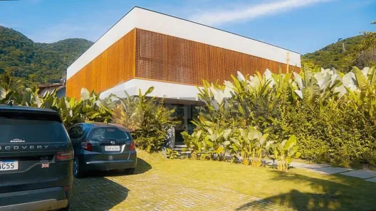 Casa de Condomínio com 5 Quartos à venda, 621m² no Toque-Toque Pequeno, São Sebastião