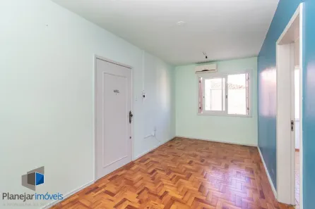 Apartamento com 2 Quartos à venda, 58m² no Azenha, Porto Alegre