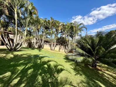 Fazenda/Sítio com 3 Quartos à venda, 207m² no Vista Alegre, Vinhedo