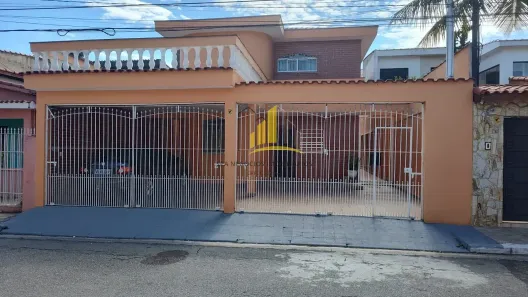 Sobrado com 3 Quartos à venda, 250m² no Vila Nhocune, São Paulo