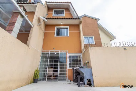 Sobrado com 4 Quartos à venda, 72m² no Alto Boqueirão, Curitiba