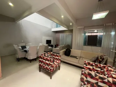 Sobrado com 4 Quartos à venda, 230m² no Cidade Nova, Ananindeua