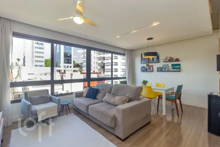 Apartamento com 2 Quartos à venda, 73m² no São João, Porto Alegre