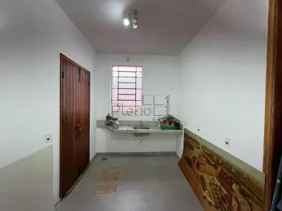 Prédio Comercial com 3 Quartos para alugar, 100m² no Cambuí, Campinas
