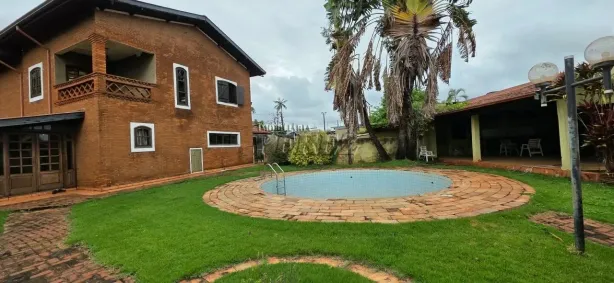 Casa com 4 Quartos à venda, 400m² no Santos Dumont, Londrina