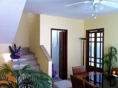 Sobrado com 3 Quartos à venda, 122m² no Campestre, Santo André