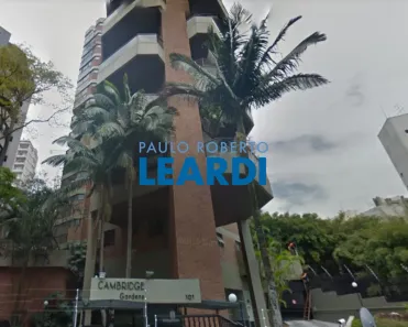 Apartamento com 3 Quartos à venda, 240m² no Real Parque, São Paulo