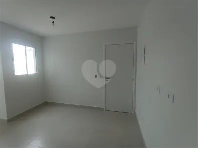 Apartamento com 2 Quartos à venda, 38m² no Vila Santa Edwiges, São Paulo