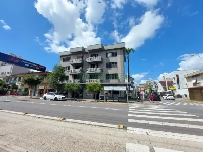 Apartamento com 3 Quartos para alugar, 110m² no Pio X, Caxias do Sul
