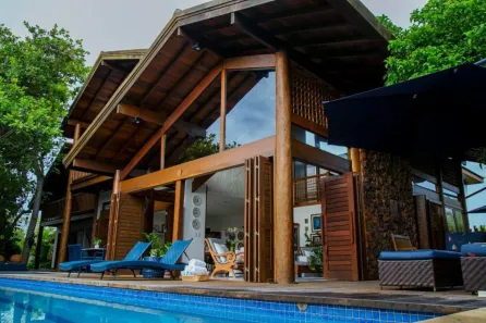 Casa de Condomínio com 5 Quartos à venda, 280m² no , Mata de São João