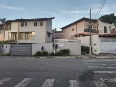 Casa com 4 Quartos à venda, 220m² no Vila Santo Antônio, Cotia