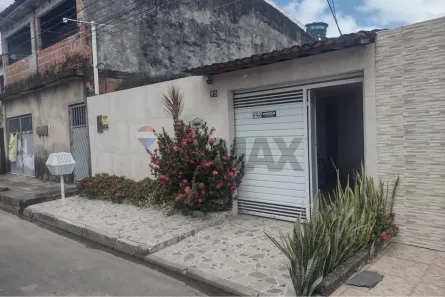 Casa com 3 Quartos à venda, 90m² no Santa Lúcia, Maceió