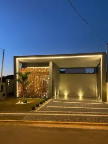 Casa de Condomínio com 3 Quartos à venda, 159m² no Jardins Barcelona, Senador Canedo