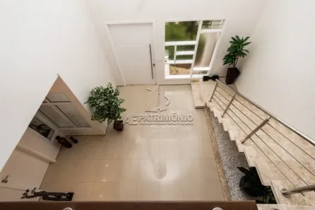 Sobrado com 3 Quartos à venda, 420m² no Aparecidinha, Sorocaba