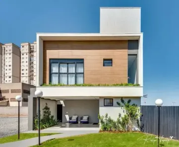 Casa com 3 Quartos à venda, 200m² no Setor Faiçalville, Goiânia