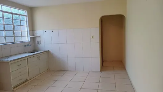 Casa com 2 Quartos para alugar, 100m² no Quarta Parada, São Paulo