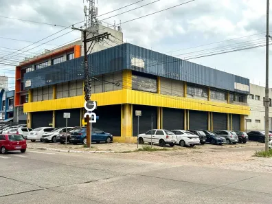 Galpão/Depósito/Armazém para alugar, 1600m² no São Geraldo, Porto Alegre