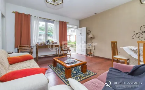 Casa com 3 Quartos à venda, 300m² no Jardim Isabel, Porto Alegre