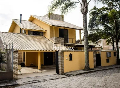 Casa com 6 Quartos à venda, 229m² no Campeche, Florianópolis