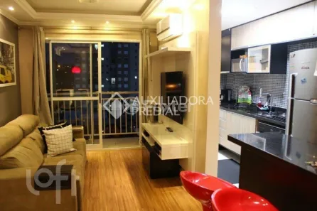 Apartamento com 2 Quartos à venda, 60m² no Camaquã, Porto Alegre