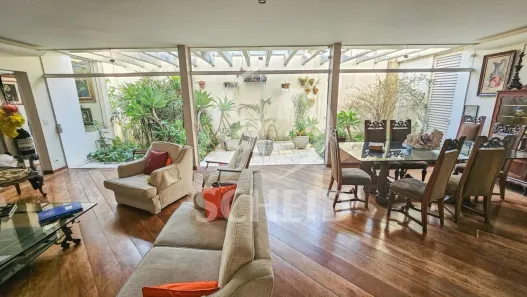 Sobrado com 5 Quartos à venda, 350m² no Granja Julieta, São Paulo