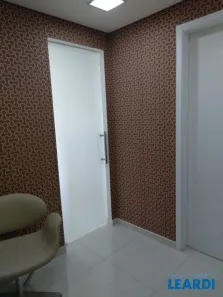 Sala Comercial à venda, 32m² no Vila Mariana, São Paulo
