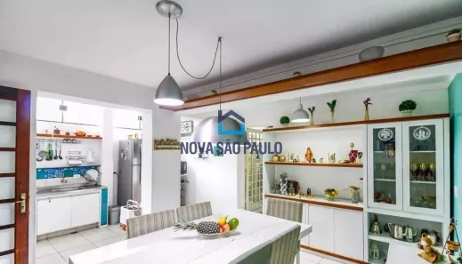 Casa com 3 Quartos à venda, 183m² no Campo Belo, São Paulo