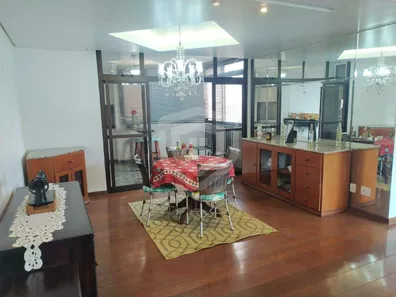 Apartamento com 3 Quartos à venda, 210m² no Vila Noemy, Bauru
