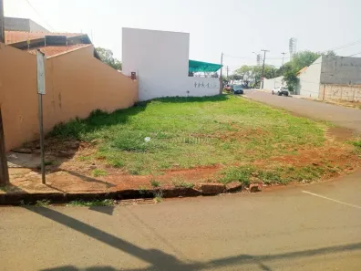 Lote/Terreno à venda, 330m² no Alpes, Londrina