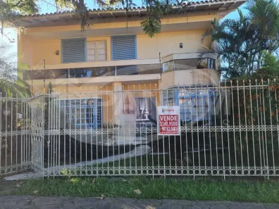 Casa com 4 Quartos à venda, 450m² no Jardim Lindóia, Porto Alegre