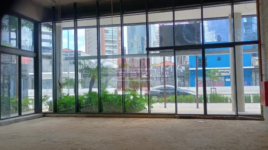 Sala Comercial para alugar, 357m² no Vila Nova Conceição, São Paulo