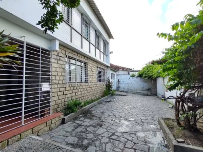 Casa com 5 Quartos à venda, 260m² no Alto do Mandu, Recife