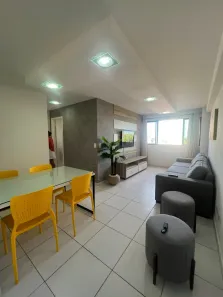 Apartamento com 2 Quartos para alugar, 63m² no Pajuçara, Maceió