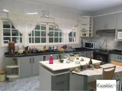 Casa com 6 Quartos à venda, 600m² no Caraguatá, Mairiporã