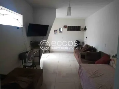 Casa com 4 Quartos à venda, 270m² no Shopping Park, Uberlândia