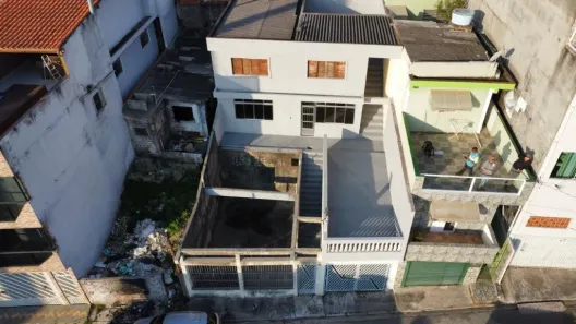 Sobrado com 2 Quartos à venda, 80m² no Vila Iolanda II, São Paulo
