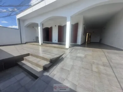 Casa com 3 Quartos à venda, 270m² no Loteamento Dionízio Linares, Mogi Mirim