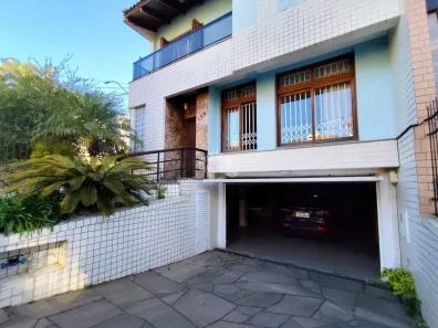 Casa com 3 Quartos à venda, 255m² no Jardim Lindóia, Porto Alegre