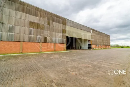 Galpão/Depósito/Armazém para alugar, 2000m² no Anchieta, Porto Alegre
