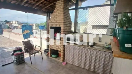 Sobrado com 6 Quartos à venda, 179m² no Vila Lucinda, Santo André